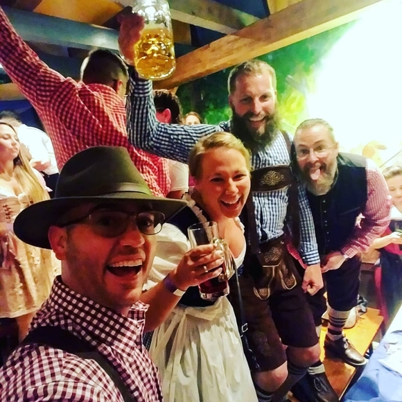 Meet your Posher, Samantha - Picture 5 of 6